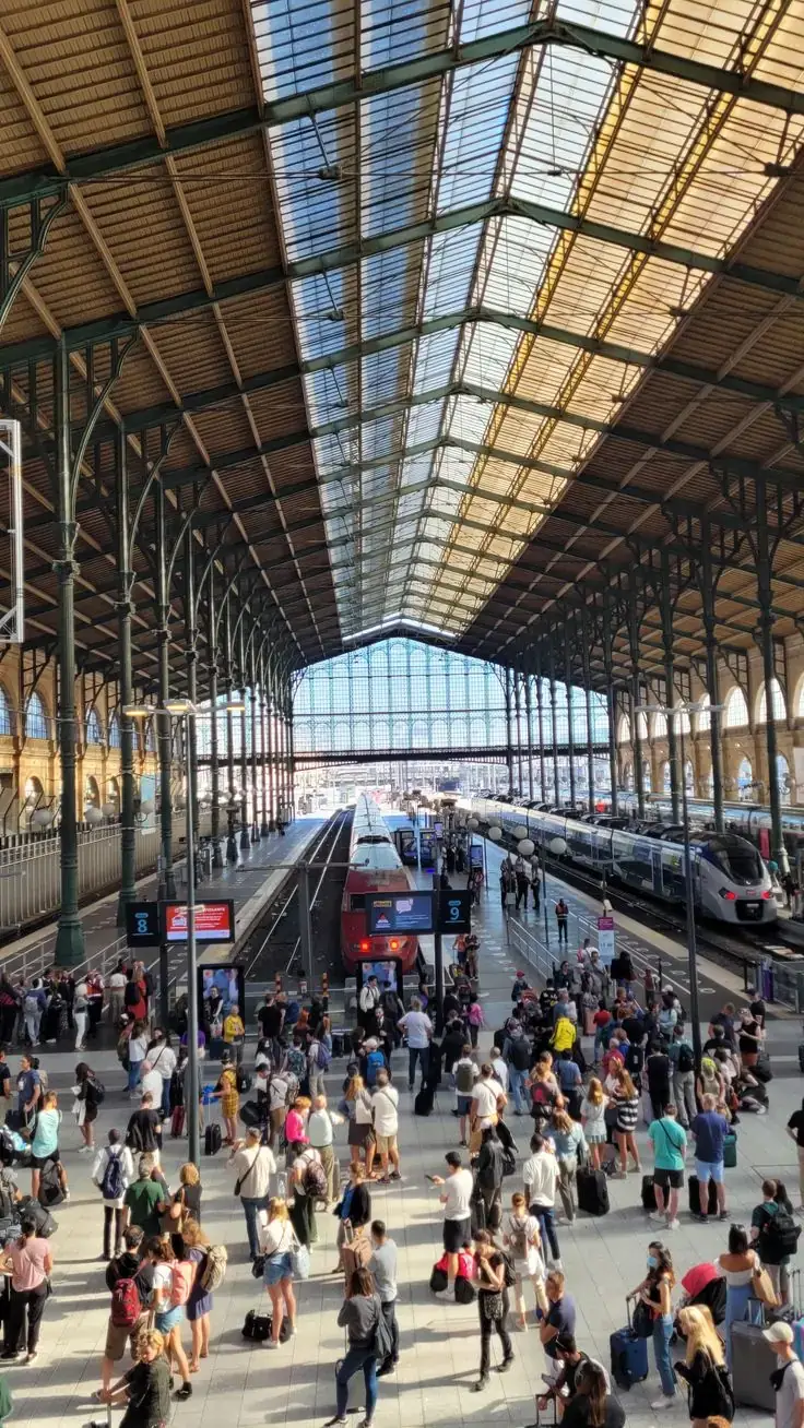 Paris train station transfers from Gare du Nord