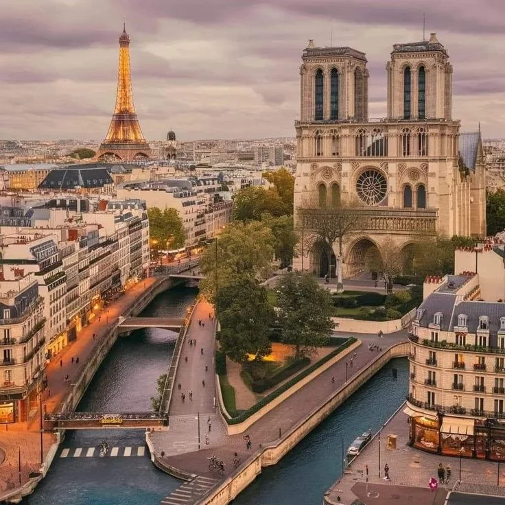 Paris city view after CDG Airport to Paris transfer