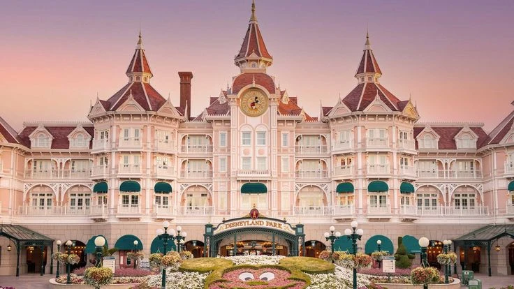 Disneyland Paris hotels guide 2026 — Dream Disney Transfer