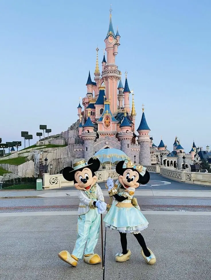 best time to visit Disneyland Paris — Dream Disney Transfer private transfer CDG